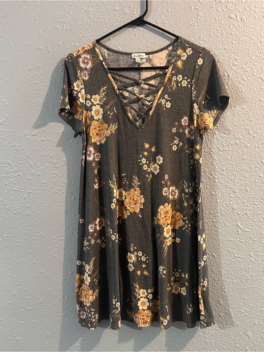 Lace-Up V-Neck Floral Short Sleeve Dress